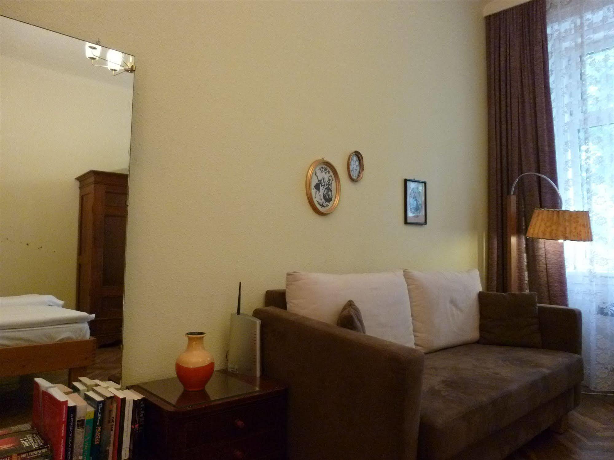 Haus Max Aparthotel 2*